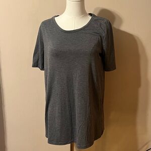 Like New Perfectly You Classic Gray Women's Top